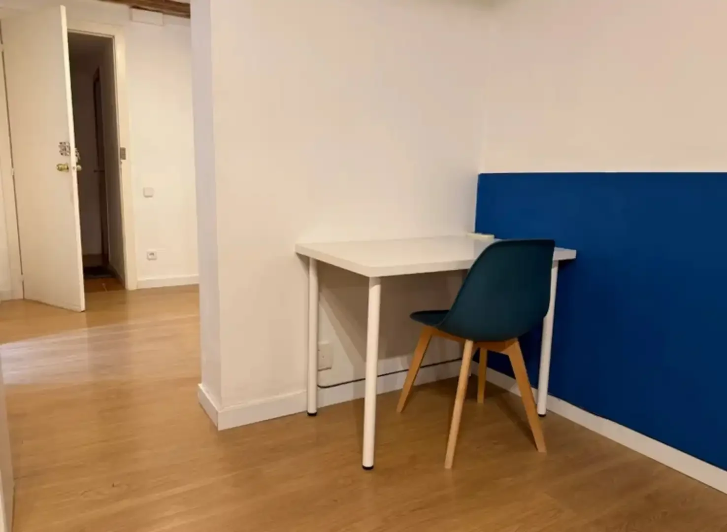 Estudio en  Carrer de Ferran 16 - Foto 4