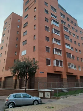 Piso en Barrio Valdebernardo - Valderrivas - Foto 2