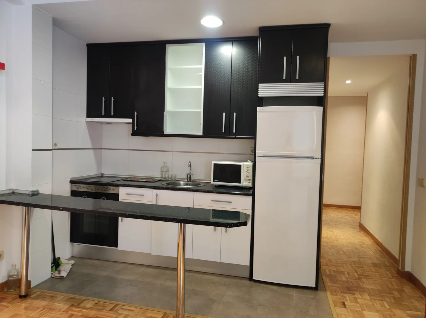 Estudio en calle Tarragona, 38