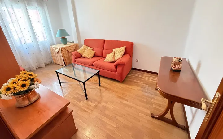 Piso en Calle de la Virgen de la Fuencisla, 6, Concepción - Foto 2