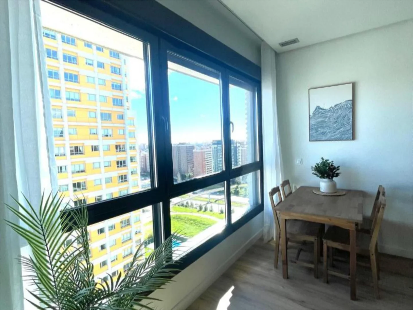 Piso en  Calle de Dulce Chacón 23 - Foto 11