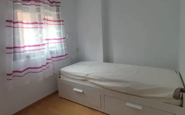 Piso en  Passatge de Sigüenza 93 - Foto 12