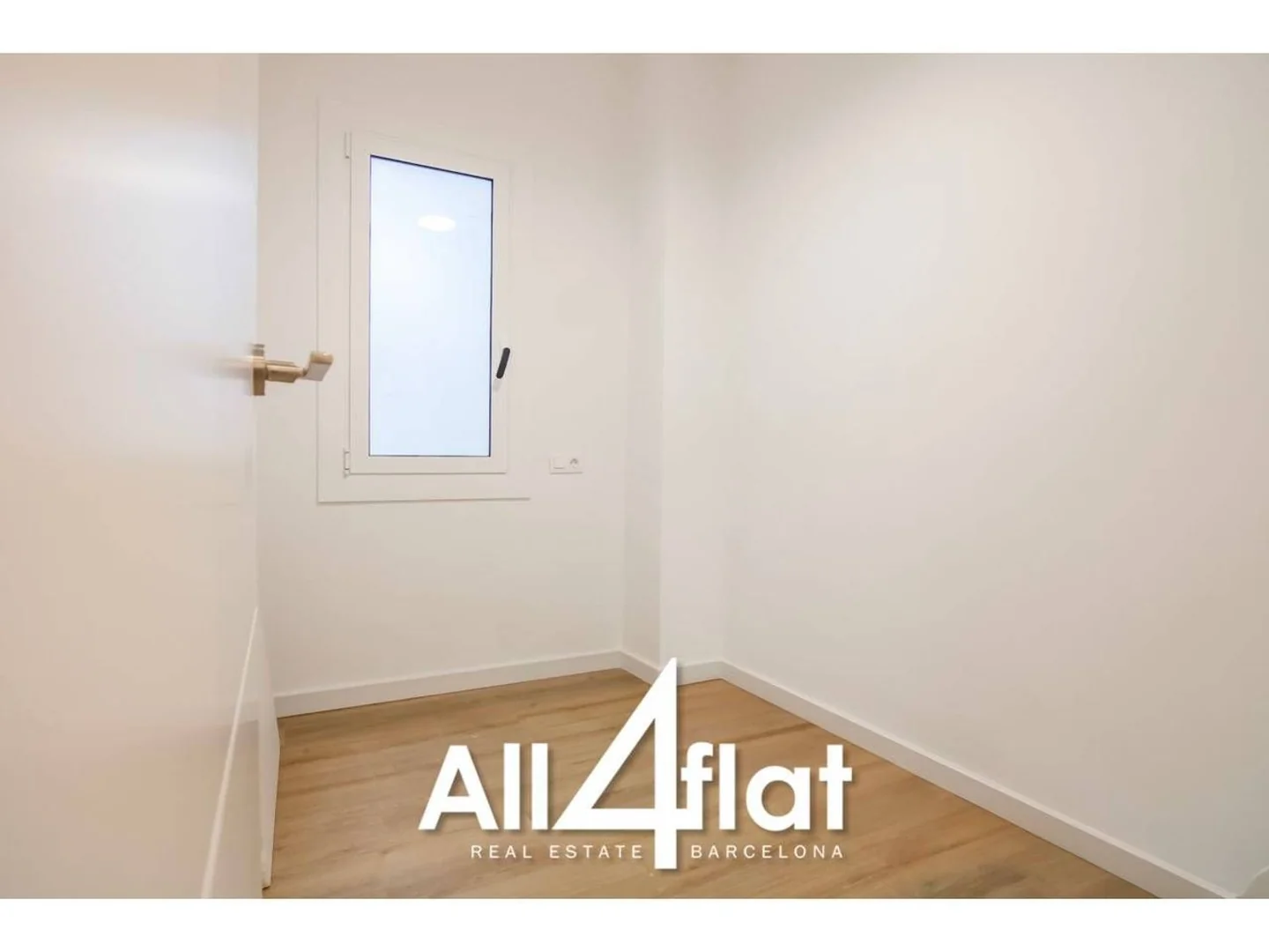 Piso en Calle de Bonsoms, Sants - Badal - Foto 16