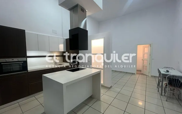 Piso en Calle de la Divina Pastora, 3, Tres Olivos - Valverde - Foto 1