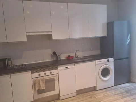 Piso en  Calle de Guzmán el Bueno 7 - Foto 1