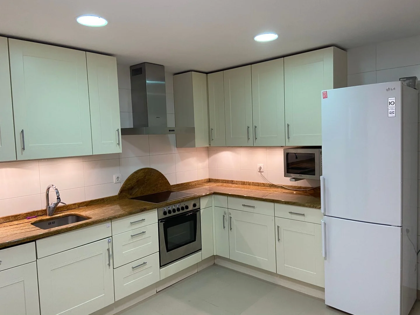 Piso en calle de la Sierra de Atapuerca, 31 - Foto 13