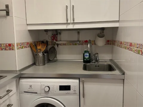 Piso en  Calle de Puenteareas 1 - Foto 8