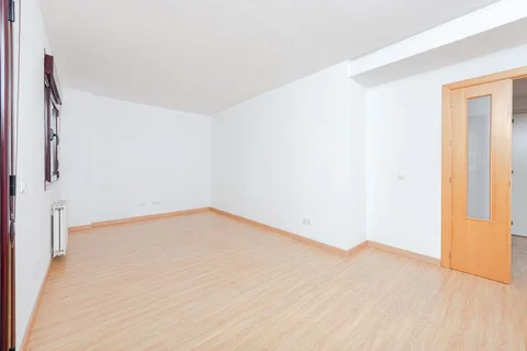 Piso en calle Valle de Boi - Foto 2