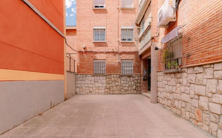 Piso en Calle de Valdecanillas, 6, Simancas - Foto 1