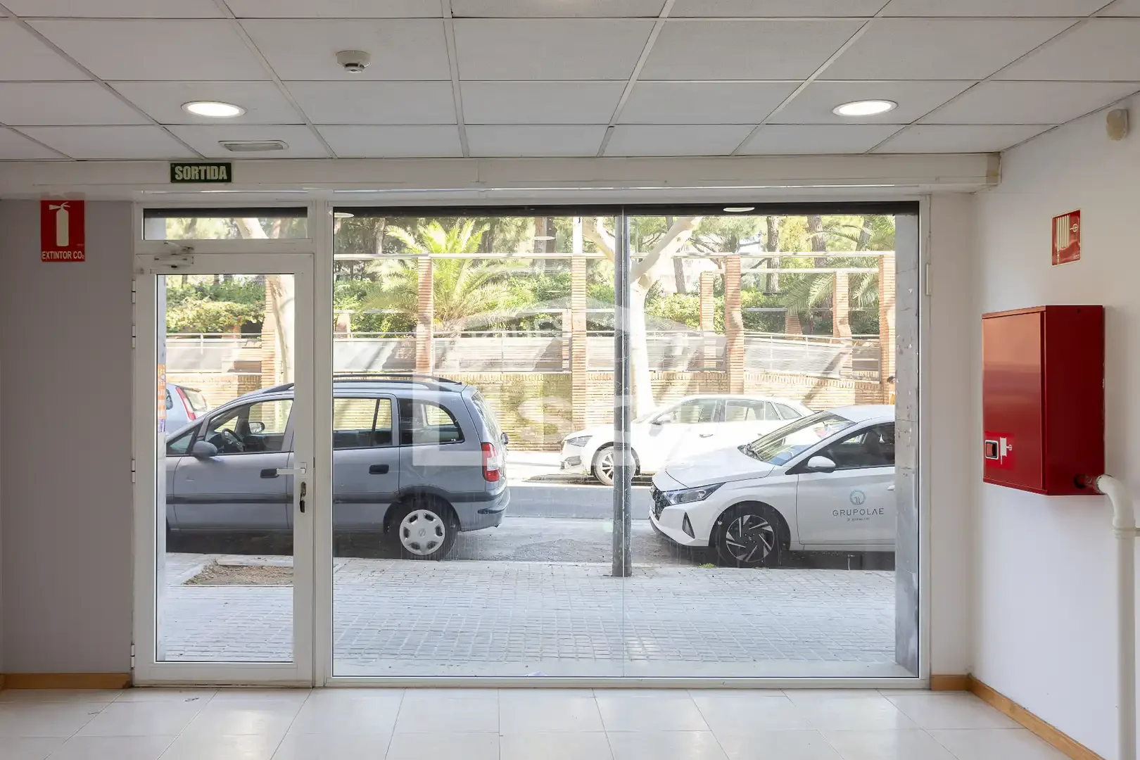 Local comercial en  Carrer de Portugal - Foto 8