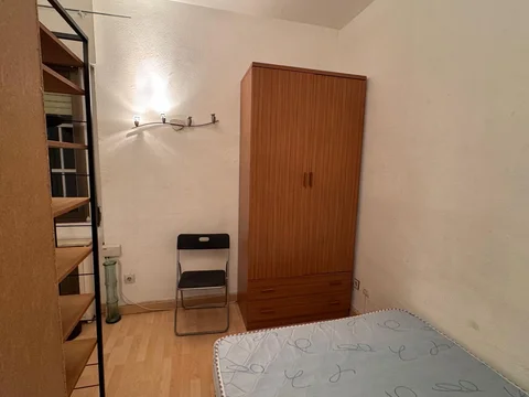 Alquiler de estudio en Calle del Tutor, 38 - Foto 4