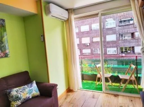 Piso en calle de Clara del Rey, 37 - Foto 4