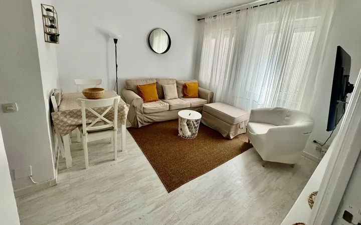 Piso en Recoletos - Foto 1