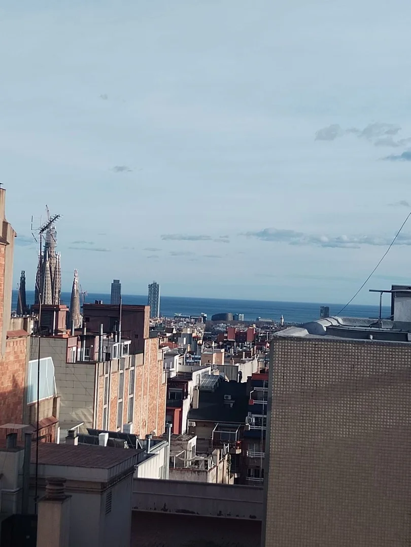 Piso en Barrio La Salut - Foto 1