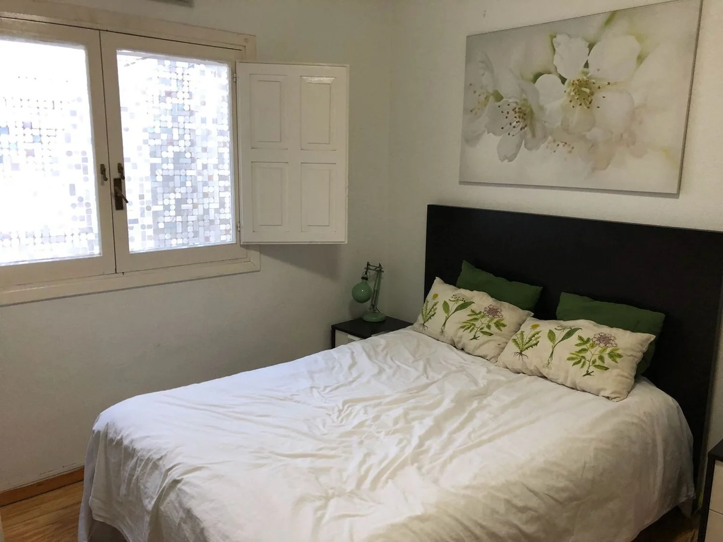 Estudio en calle de la Independencia, 4