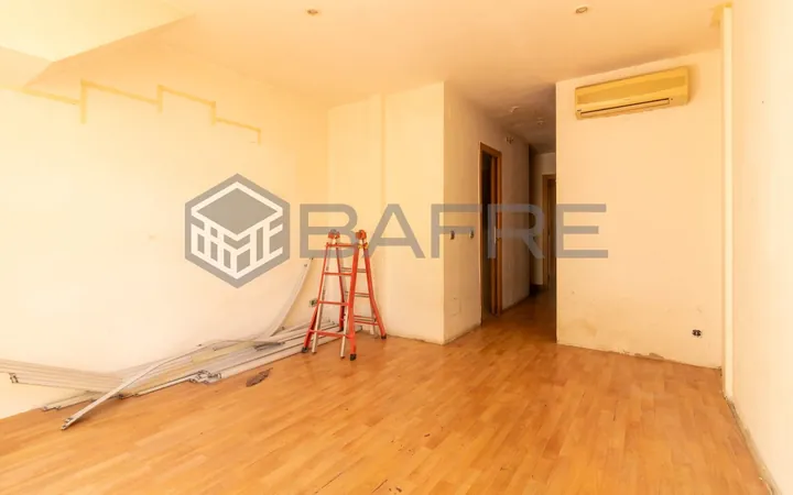 Piso en Calle Antonio Prieto, Zofío - Foto 3