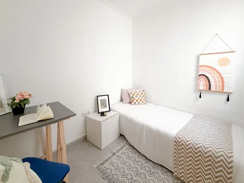 Piso en Barrio Palomeras Bajas - Foto 9