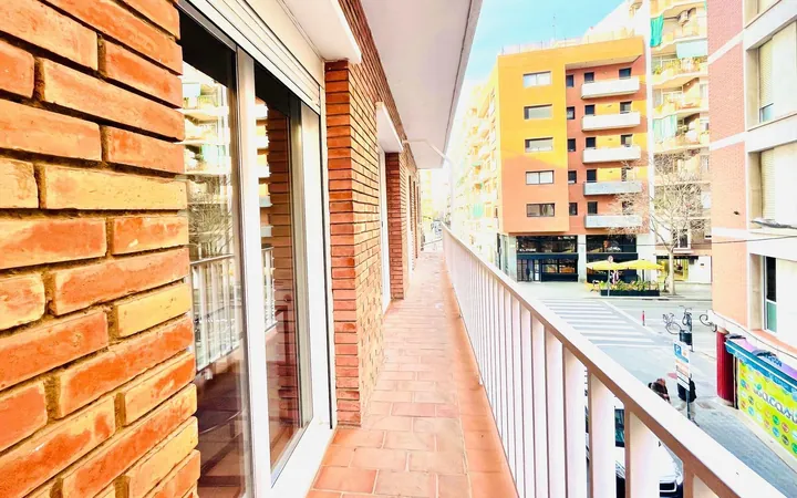 Piso en Joan guell, Sants - Foto 4