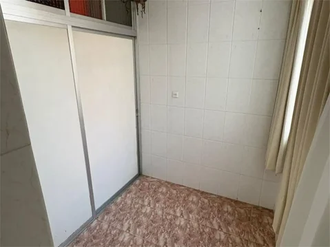 Piso en  Calle del Mar de Aral 3 - Foto 11