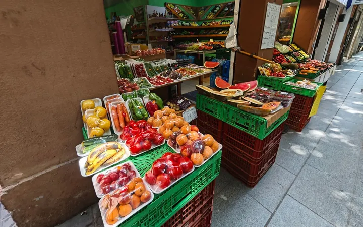 Local en Frutería en Calle de Rogent, 112, El Camp de l'Arpa del Clot - Foto 3