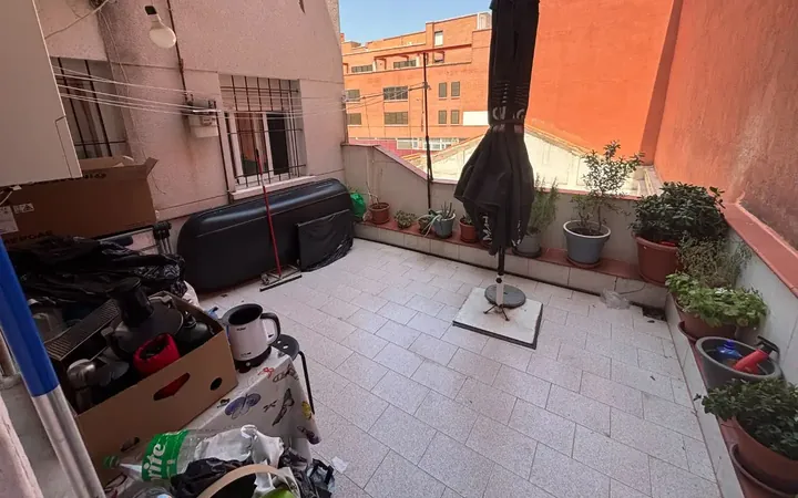 Piso en  Calle de Carmen Bruguera 14 - Foto 1