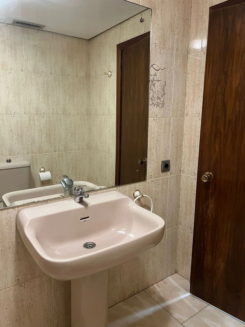 Estudio en calle del Marqués de la Ensenada, 16 - Foto 9