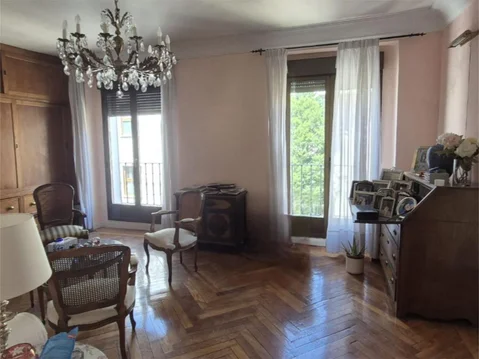 Piso en  Calle de Pelayo 78 - Foto 13