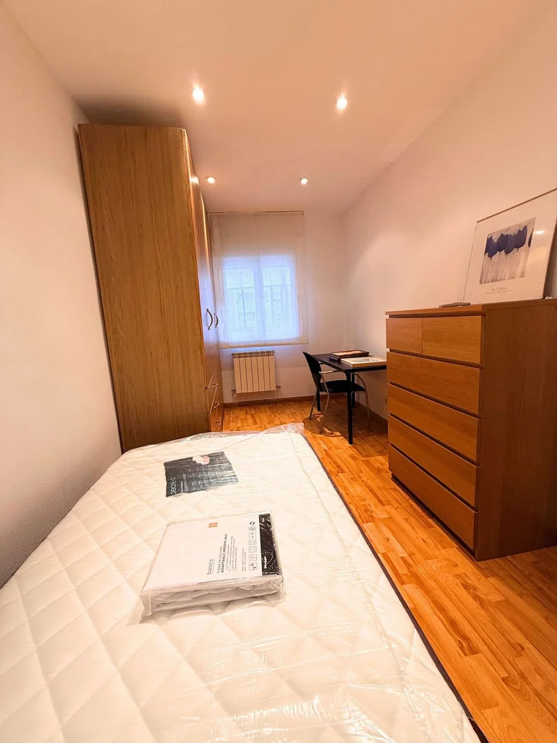 Piso en calle de Ofelia Nieto, 43 - Foto 10