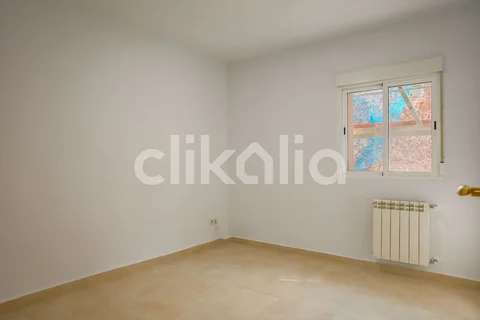 Piso en calle de Zaldívar - Foto 7