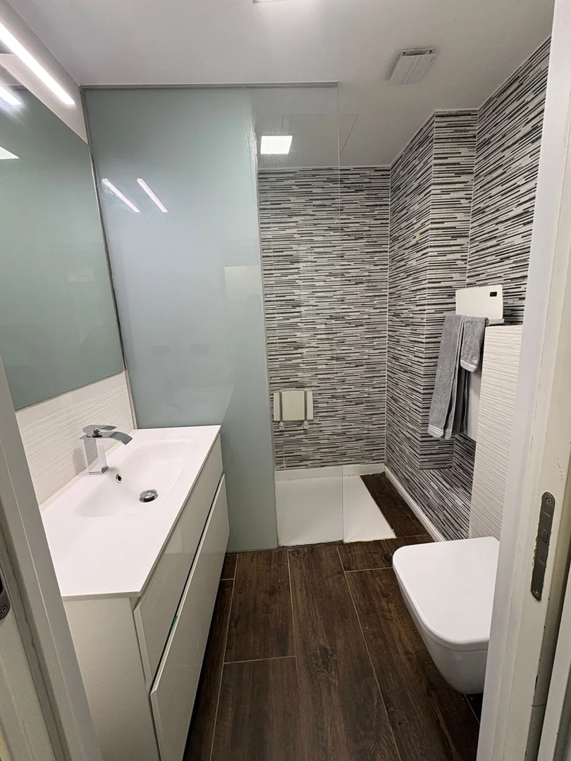 Piso en Barrio Valdezarza - Foto 2