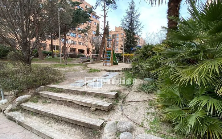 Piso en Calle de Boadilla del Camino, Las Tablas - Foto 33