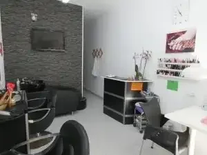 Local comercial en Barcelona, Navas - Foto 5