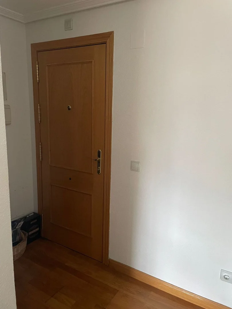 Piso en calle de María Tubau, 15 - Foto 2