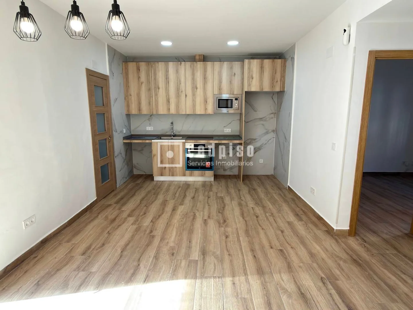 Chalet adosado en Calle de Luis Claudio - Foto 7