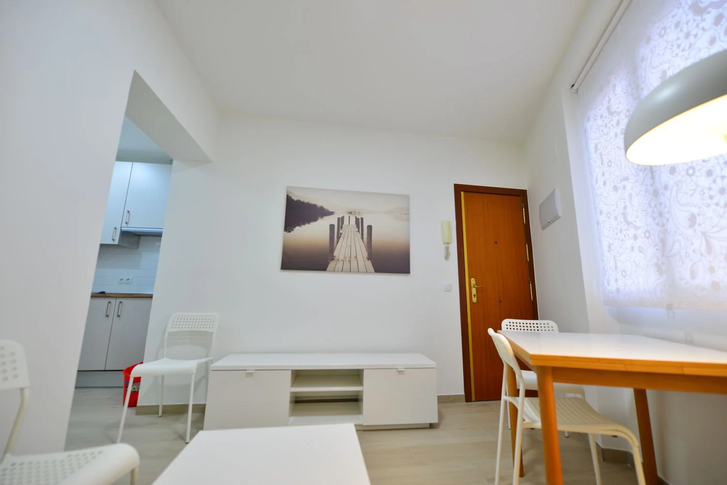 Piso en Adelfas - Foto 4