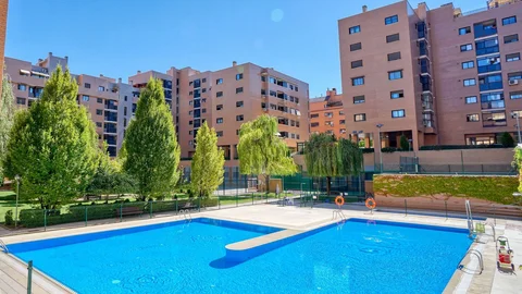 Piso en Calle del Campo de la Torre, 26, Valdebernardo - Valderrivas, Madrid - Foto 1