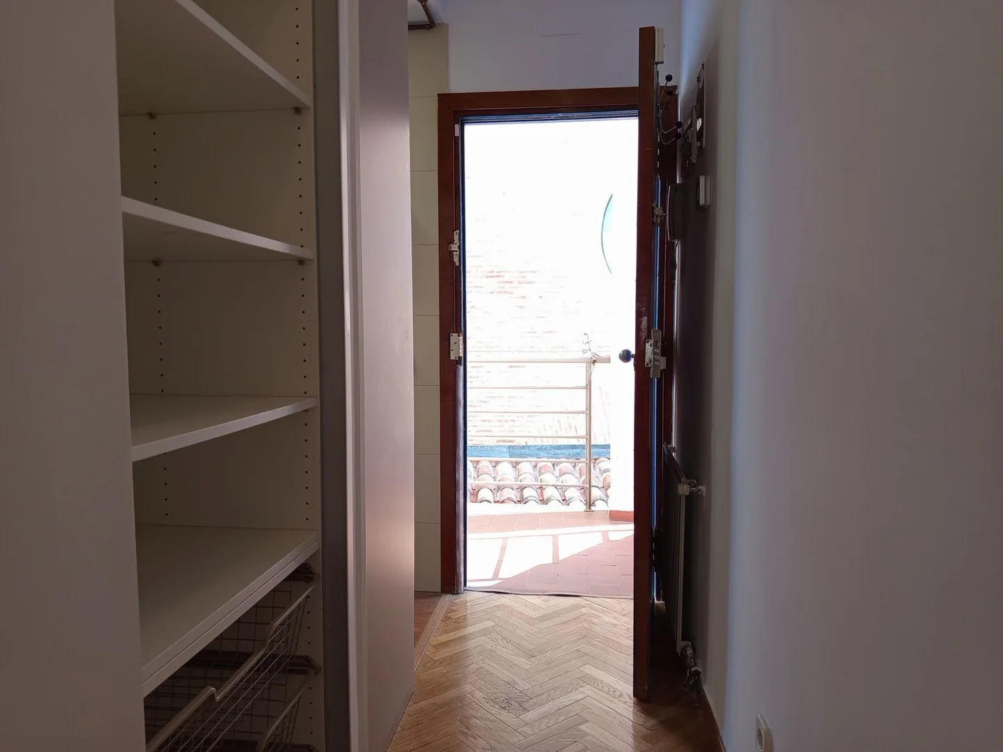 Estudio en calle de los Abades, 11 - Foto 9