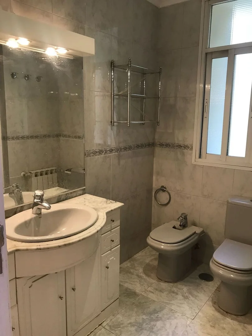 Piso en calle General Álvarez de Castro, 11 - Foto 18