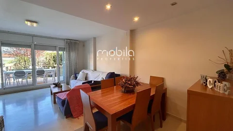 Chalet adosado en Calle de Jaén - Foto 2