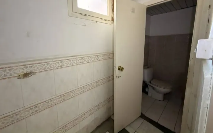 Local comercial en  Calle AGUDELLS 81 - Foto 19