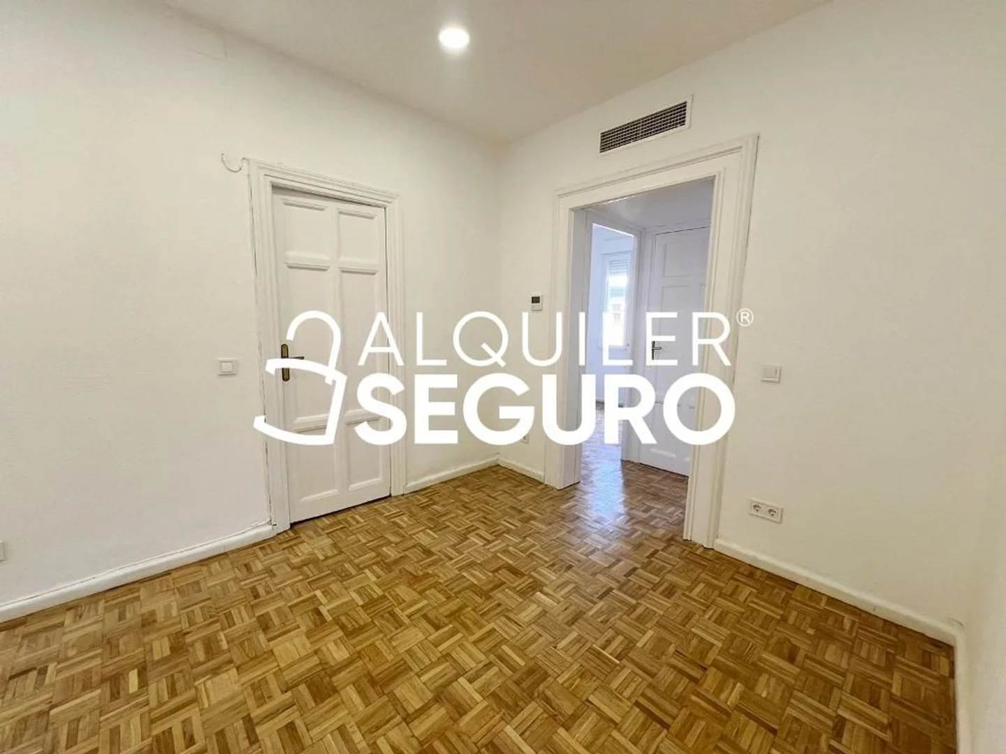 Piso en Calle de Alejandro Saint Aubin, Chopera - Foto 5