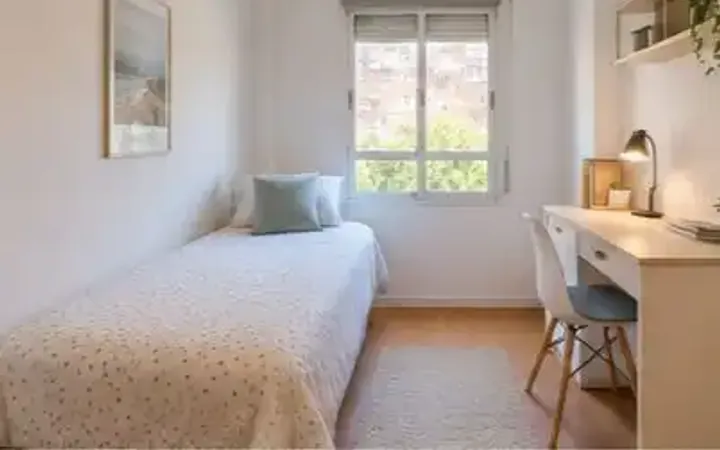 Piso en  Carrer de Joan Güell 218 - Foto 4