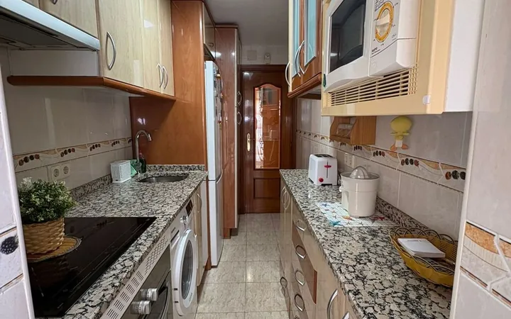Piso en Calle del Puerto de Lumbreras, Casco Histórico de Vallecas - Foto 4