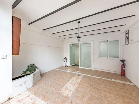 Piso en  Carrer de la Diputació 131 - Foto 1