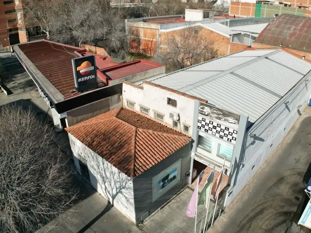 Local comercial en  Carrer de Sant Adrià 83 - Foto 6