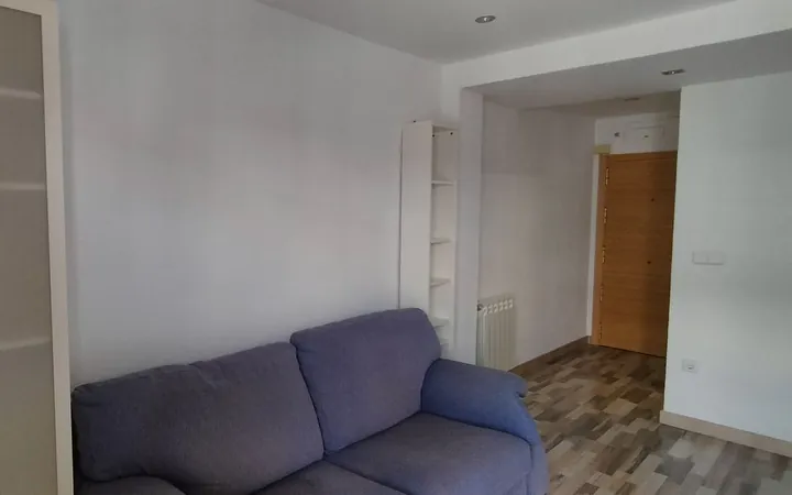 Piso en Valdezarza - Foto 2