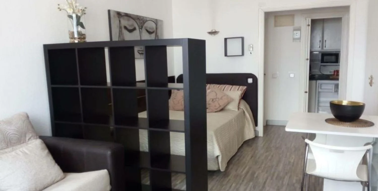 Piso en calle de la Princesa, 27