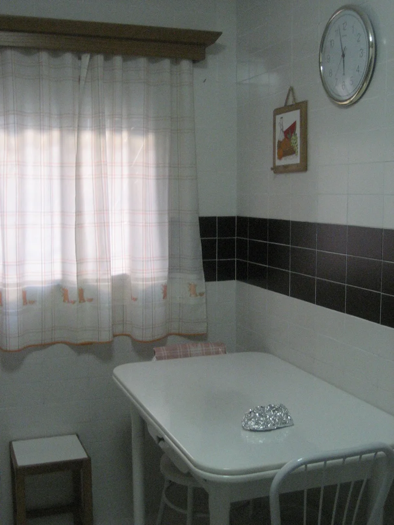 Chalet adosado en Barrio Orcasitas - Foto 5