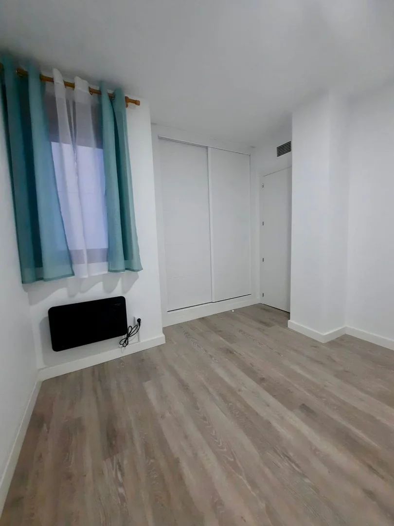 Piso en calle de Algemesí, 28042 - Foto 7