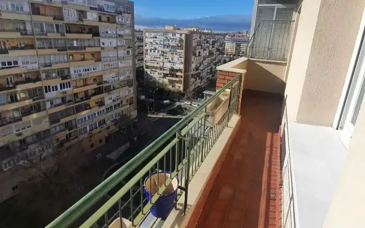 Piso en  Avenida Donostiarra 14 - Foto 1